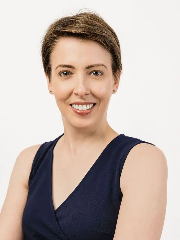 Tracy Loves Biography: Wiki, Age, Career, Height, Weight, Boyfriend, Net Worth & More